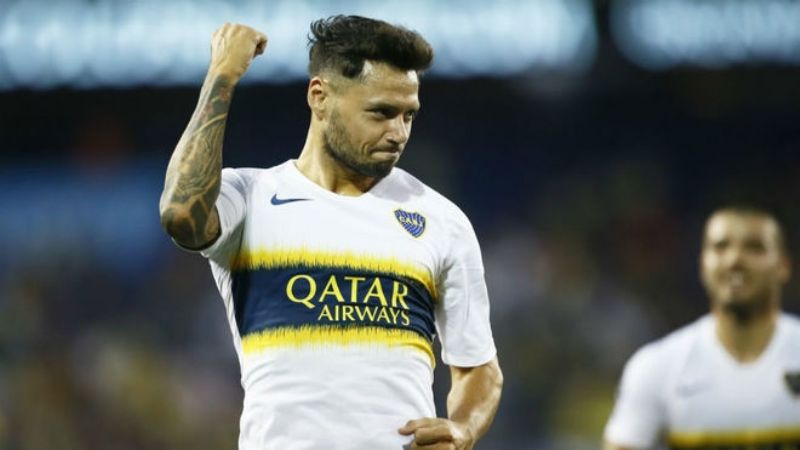 Boca venció al América con “dos” de Mauro Zárate
