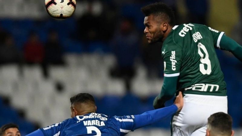 Con Varela de titular, el “Tomba” visita a Palmeiras