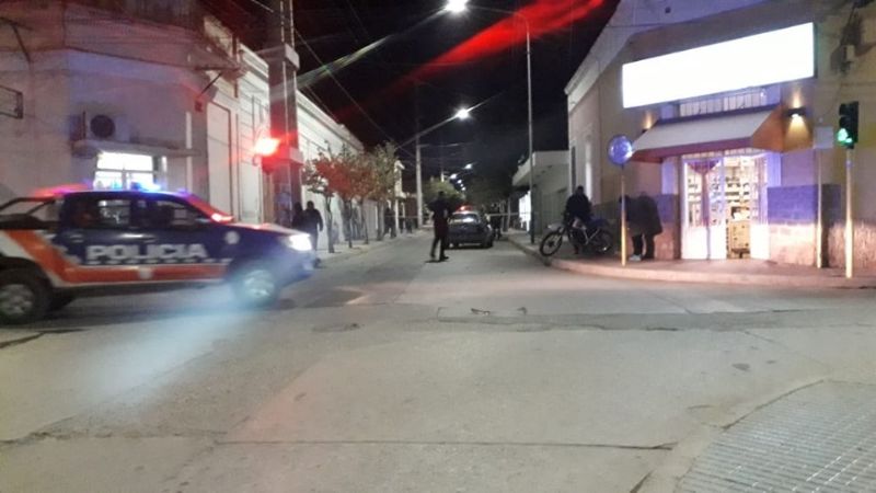 Taxista continuará detenido