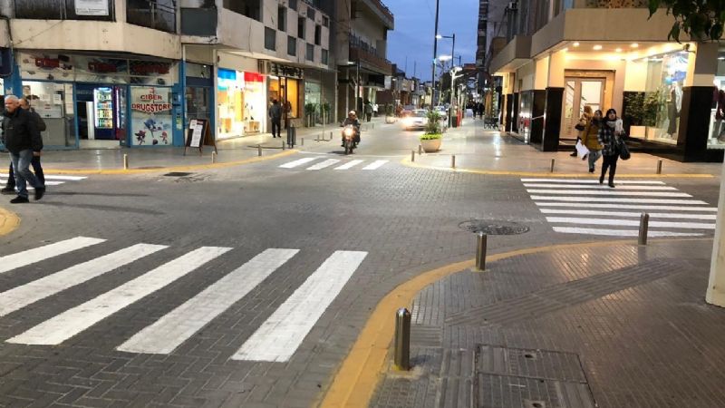 Inauguran la obra de peatonales