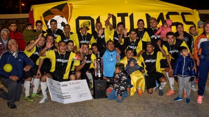 Quilmes, campeón de la Liga de Barrios “Virgen Morena”