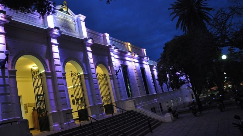 Están acreditados los sueldos para empleados de la UNCA