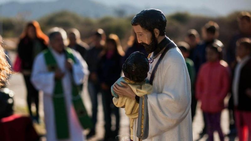 Continúan los actos litúrgicos en honor a San Cayetano en Santa Rosa