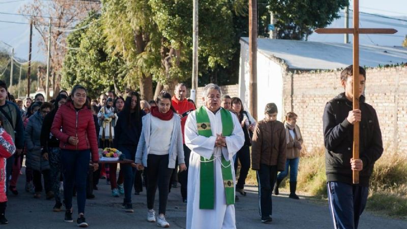Continúan los actos litúrgicos en honor a San Cayetano en Santa Rosa