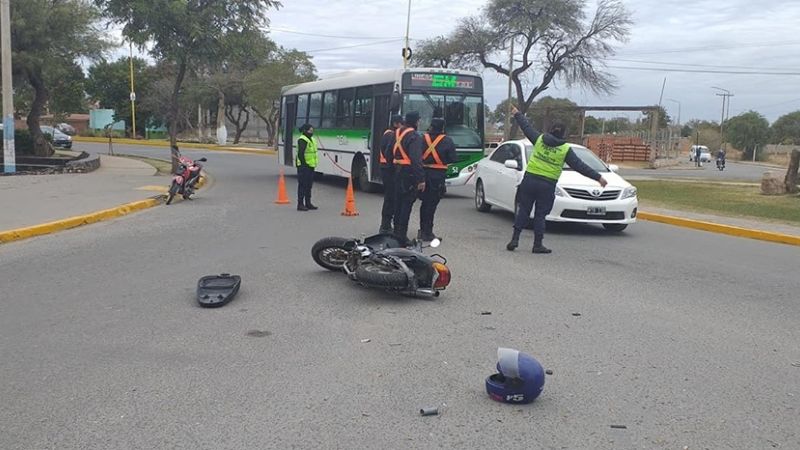 Derrape en la rotonda de El Aborigen