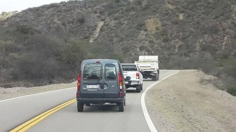 Ya circulan vehículos por La Cébila