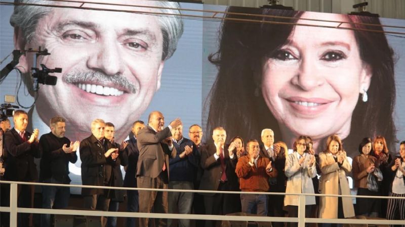 Corpacci en un acto de respaldo de candidatos del NOA a la fórmula Fernández-Fernández