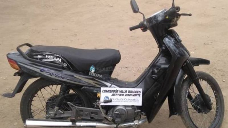 En persecución detienen a ladrón de moto