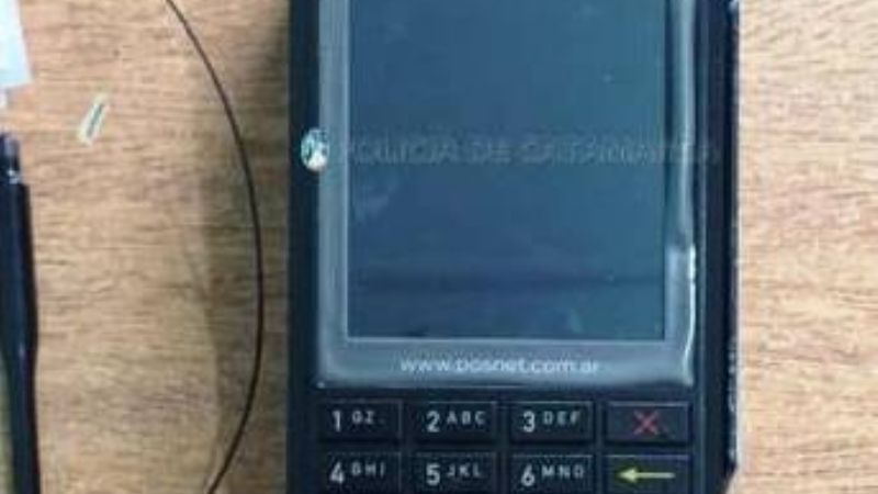 Robó un posnet y terminó preso