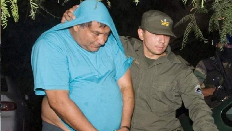 A "Tom Jones" le dieron la prisión domiciliaria