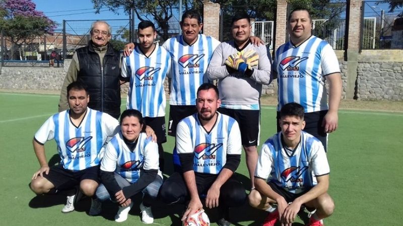 Los “dueños” de la “Pasión” son Los Poetas