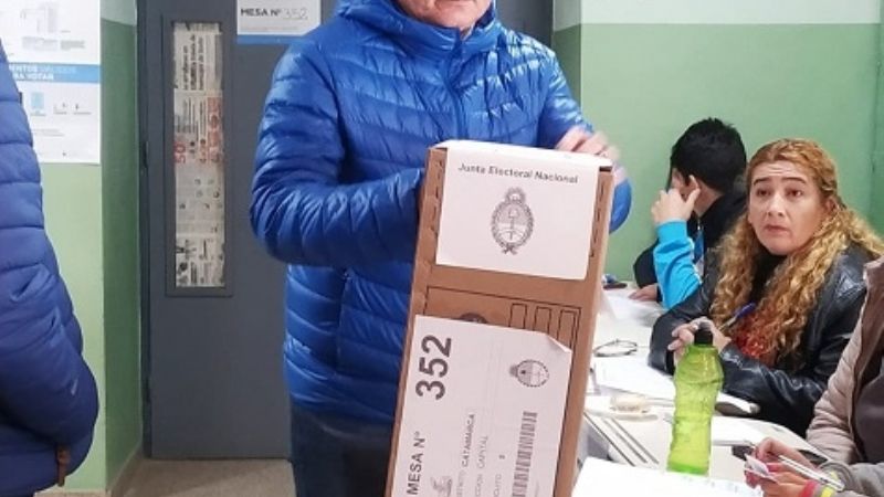 Figueroa Castellanos: "cumpliendo con el deber cívico"