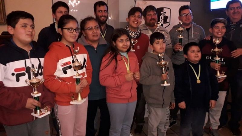 Los Menéndez ganaron la 6ta. de Catamarca Ajedrez