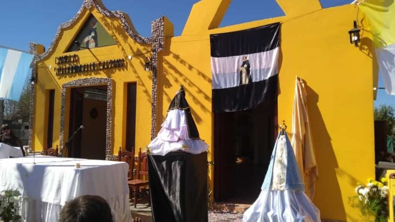 Celebraron las Bodas de Plata de la capilla de Santo Domingo