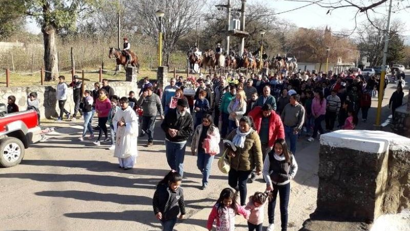 Honraron a San Cayetano en Guayamba y El Lindero