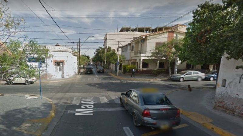 Choque en Maipú y Almagro