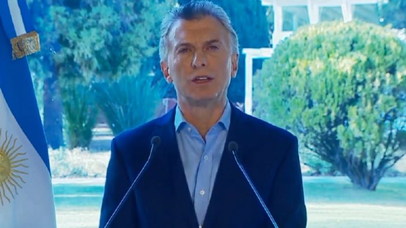 Macri sacó de la galera un poco de populismo para frenar el enojo