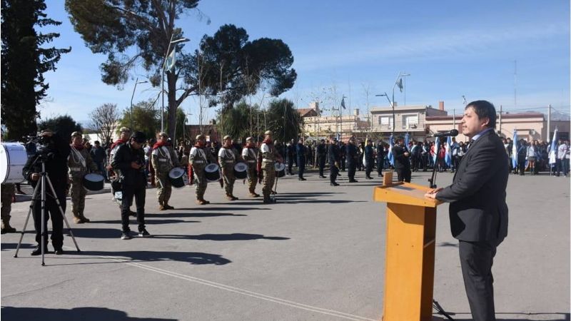 Multitudinario festejos por aniversario de Tinogasta