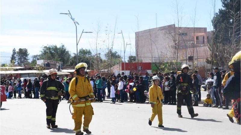 Multitudinario festejos por aniversario de Tinogasta