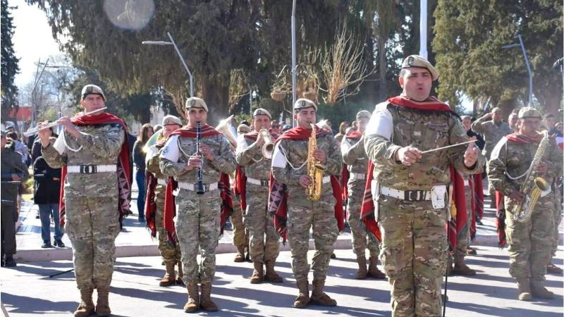 Multitudinario festejos por aniversario de Tinogasta