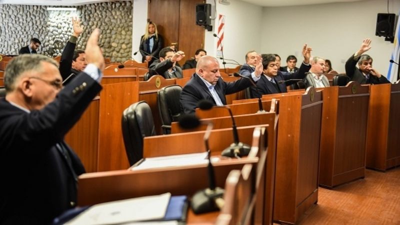 Solicitan un parque de producción de energía fotovoltaica para Laguna Blanca