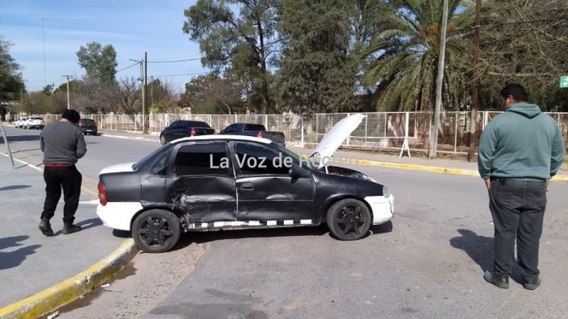Choque en pleno centro de Recreo
