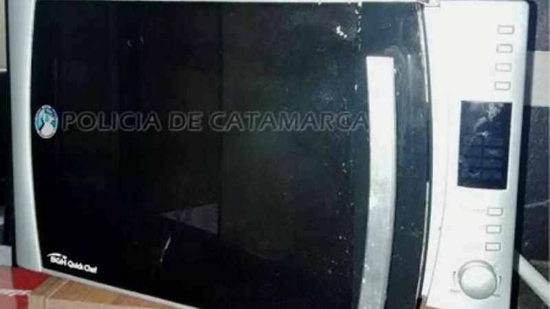 Secuestran un microondas robado