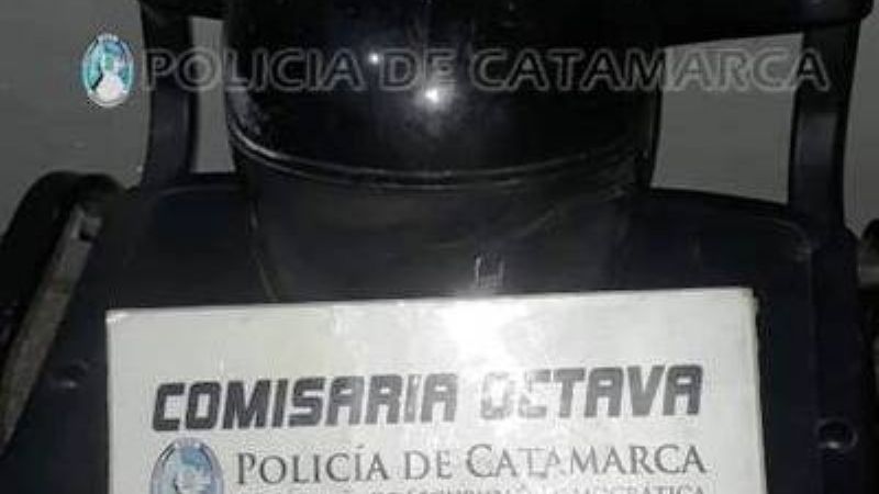 Aprehenden a un joven y recuperan un casco robado