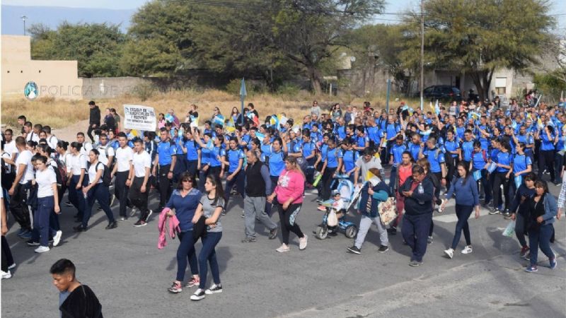 Policías peregrinaron para dar gracias a la Virgen