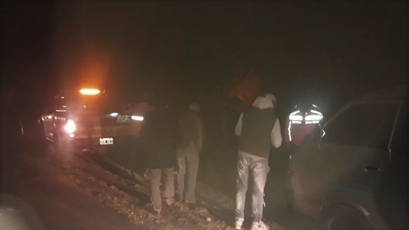 Defensa Civil auxilió a contingente varado en la Cuesta del Totoral