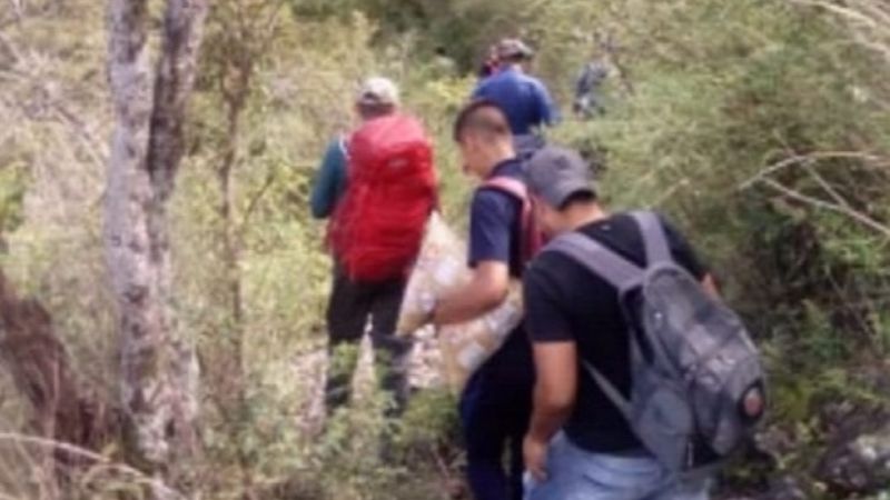 Adrian: una historia de carencias y olvidos