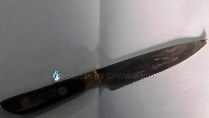 Aprehenden a un joven y secuestran un arma blanca