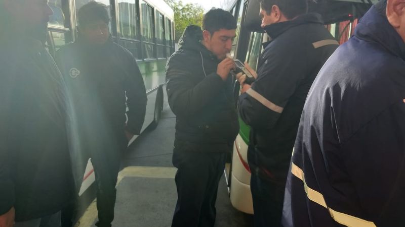 Estrictos controles a choferes de colectivos