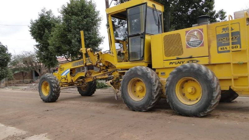 Continúa el plan de asfaltado en barrios de Recreo
