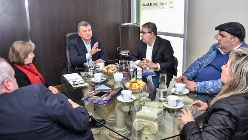 Buscan una solución integral al cobro ilegal del plus médico