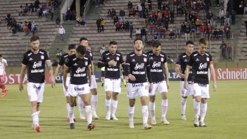 Argentinos Jrs. eliminó en los penales a San Martín (T)