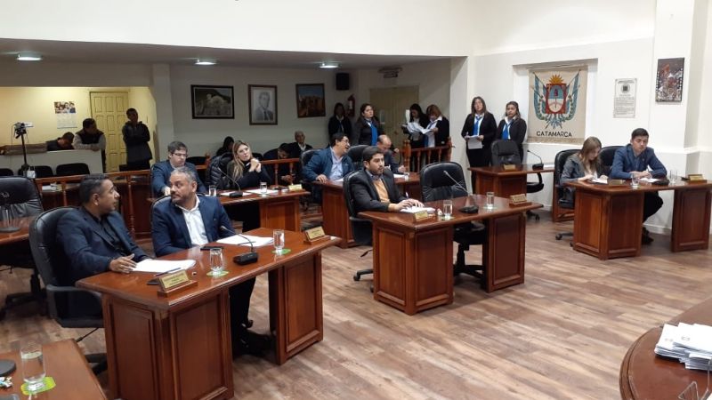 Concejales volvieron a sesionar y aprobaron varios proyectos