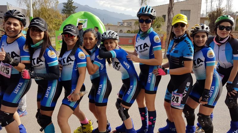 Excelente desempeño de patinadores catamarqueños en La Rioja