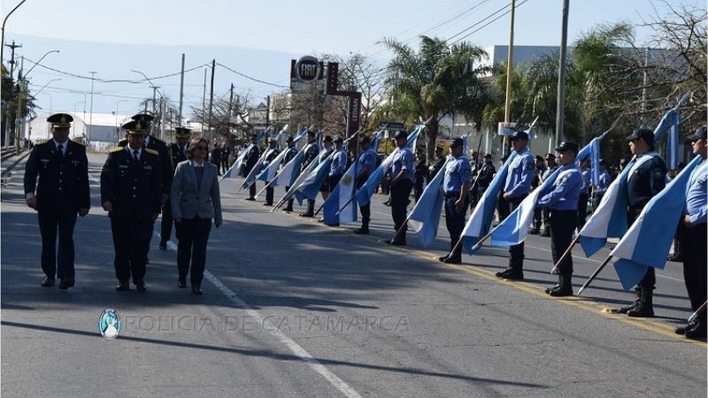 La Gobernadora presidió el acto por el aniversario de la Policía