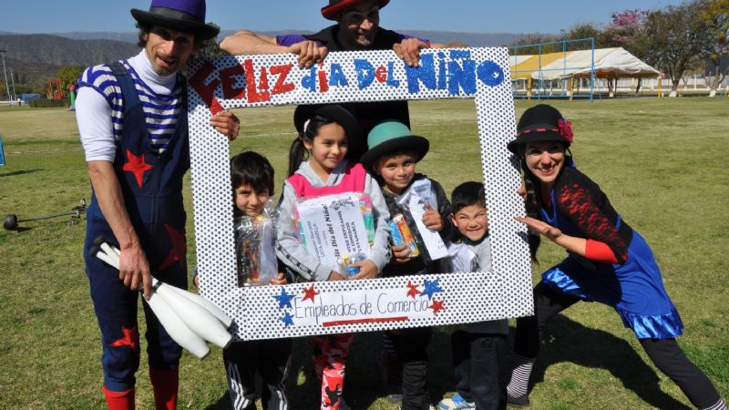 Mercantiles festejaron el Día del Niño