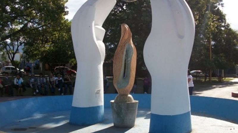 Desorden en la plaza El Maestro