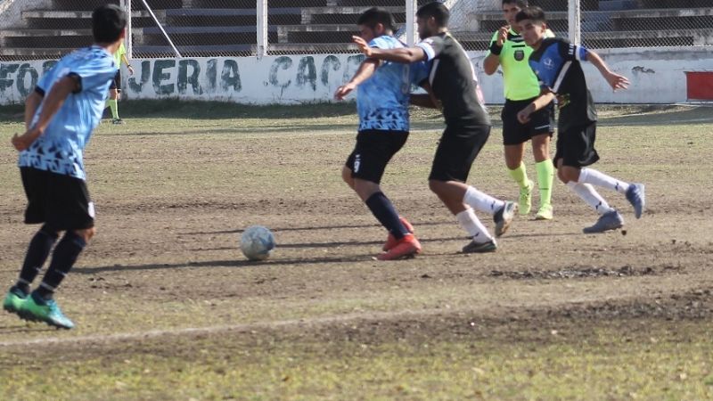 Coronel Daza líder hasta que jueguen Social Rojas-San Martín