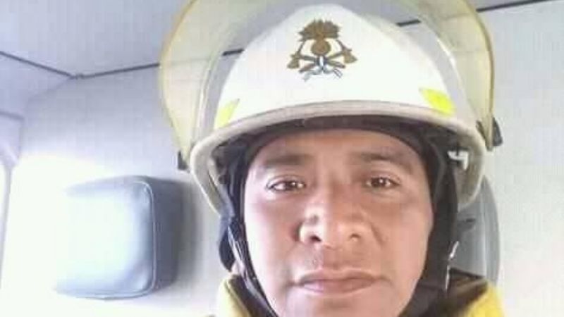 Bombero se encuentra estable