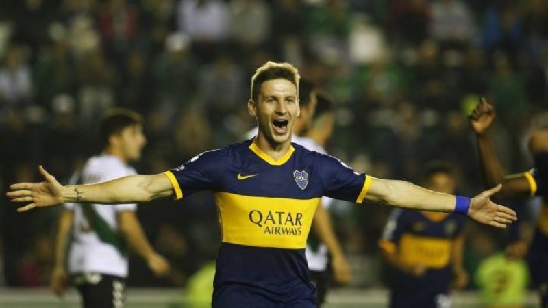 Boca ganó y es puntero; River perdió con Talleres
