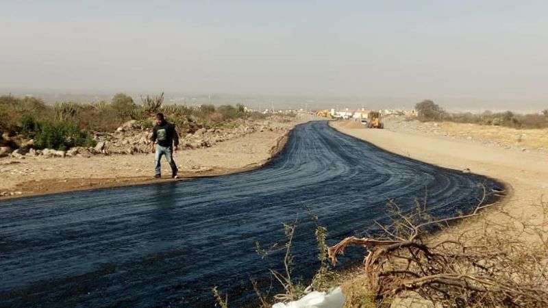 Continúa la pavimentación del nuevo tramo de avenida Eva Duarte de Perón