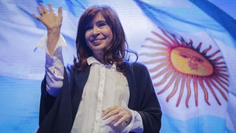 El tribunal definió que siga el juicio contra Cristina, Báez y exfuncionarios
