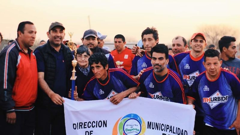Entregaron premios del Torneo de Veteranos de Atlético Matadero
