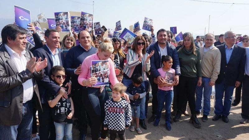 Entregaron viviendas en Valle Chico