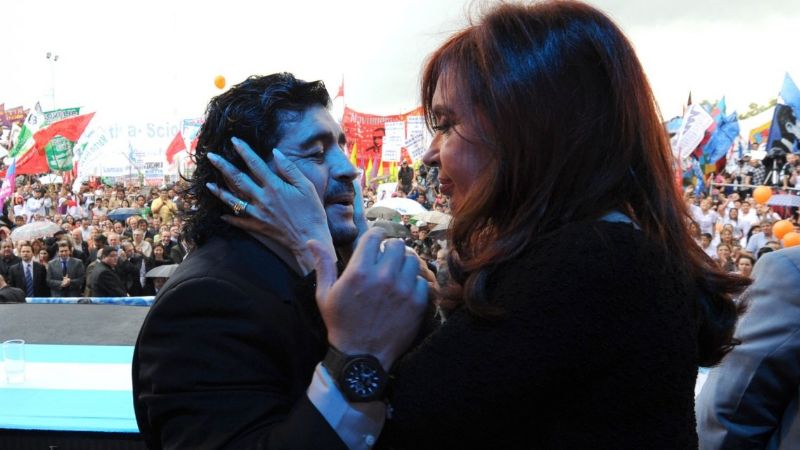 Maradona: "Falta poco para que volvamos"