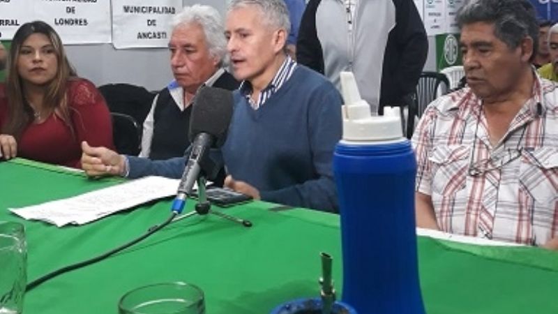 Delegados gremiales amenazan con medidas de fuerza